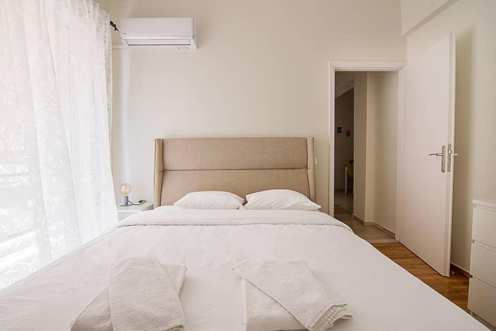 Cozy Flat With 1 Bedroom Next To Metro Station Athens Ngoại thất bức ảnh